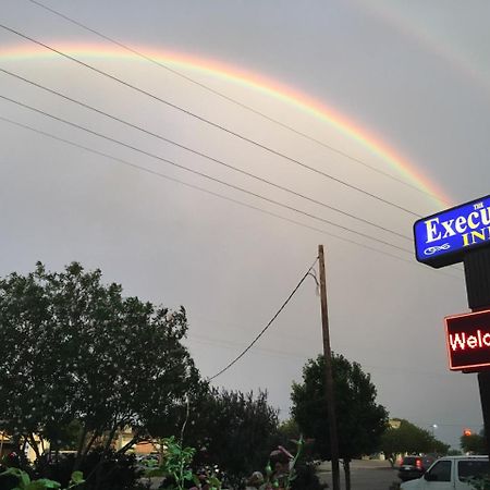 The Executive Inn & Suites Amarillo Luaran gambar